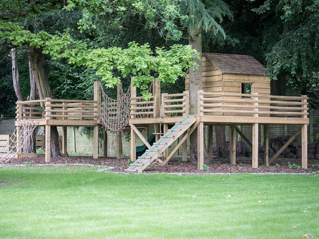 A Treehouse Adventure Playground - Thames Valley Landscapes
